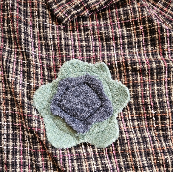 LUCY'S DESIGN BOUCLE COTTON  HOODIE OS - Picture 2 of 4
